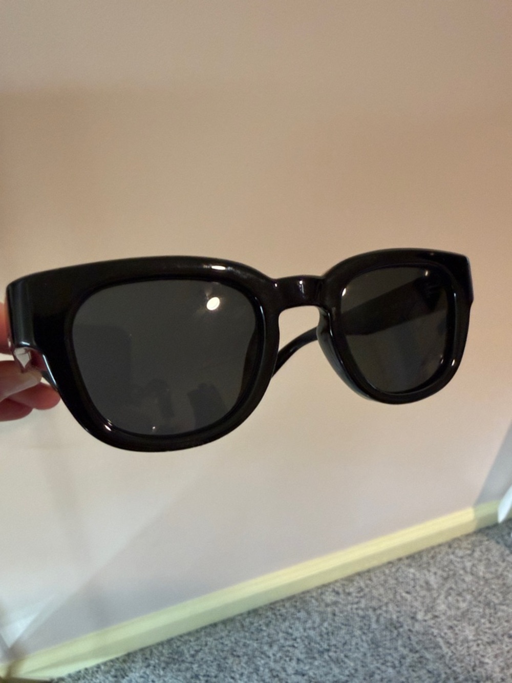 Saint Laurent Black Round Acetate Sunglasses - Picture 8 of 10